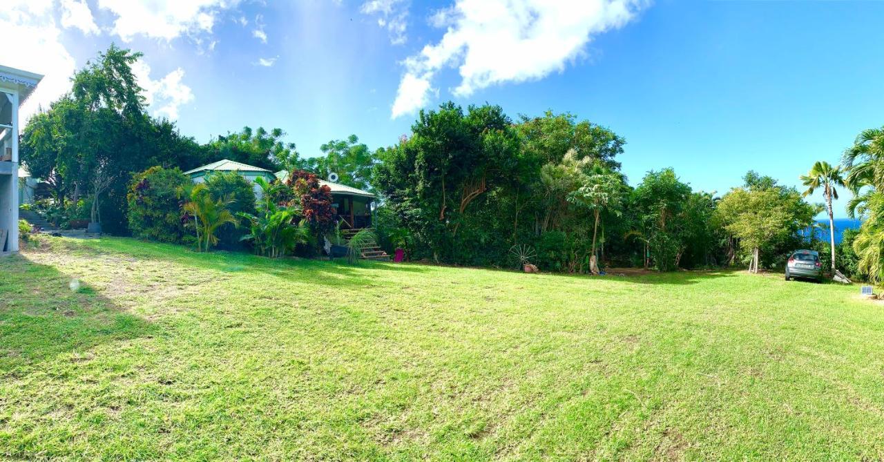 Lodge Colibris Piscine Privee Vue Panoramique Mer Et Montagne Pelee , 500 M Plage Dans Un Parc , Calme Assure Ideal Pour Decouvrir Le Nord Caraibes ลาการ์เบต์ ภายนอก รูปภาพ