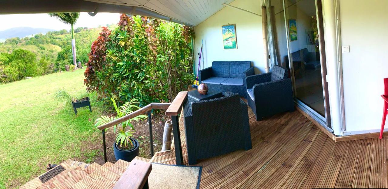 Lodge Colibris Piscine Privee Vue Panoramique Mer Et Montagne Pelee , 500 M Plage Dans Un Parc , Calme Assure Ideal Pour Decouvrir Le Nord Caraibes ลาการ์เบต์ ภายนอก รูปภาพ